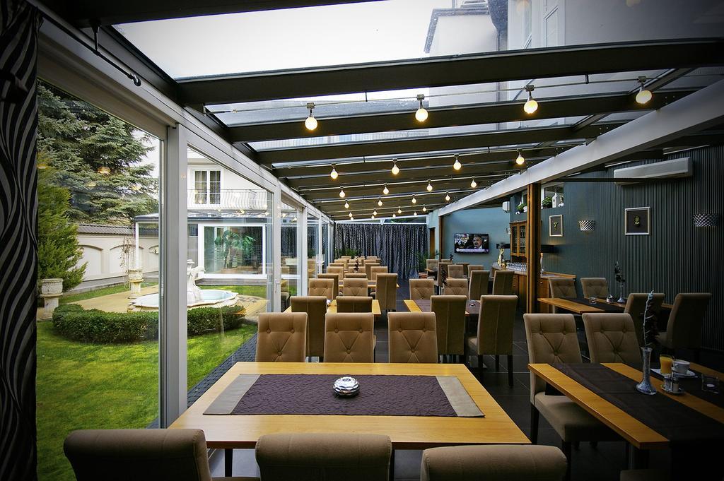 Xavin Wellness Hotel & Restaurant Harkány Εξωτερικό φωτογραφία