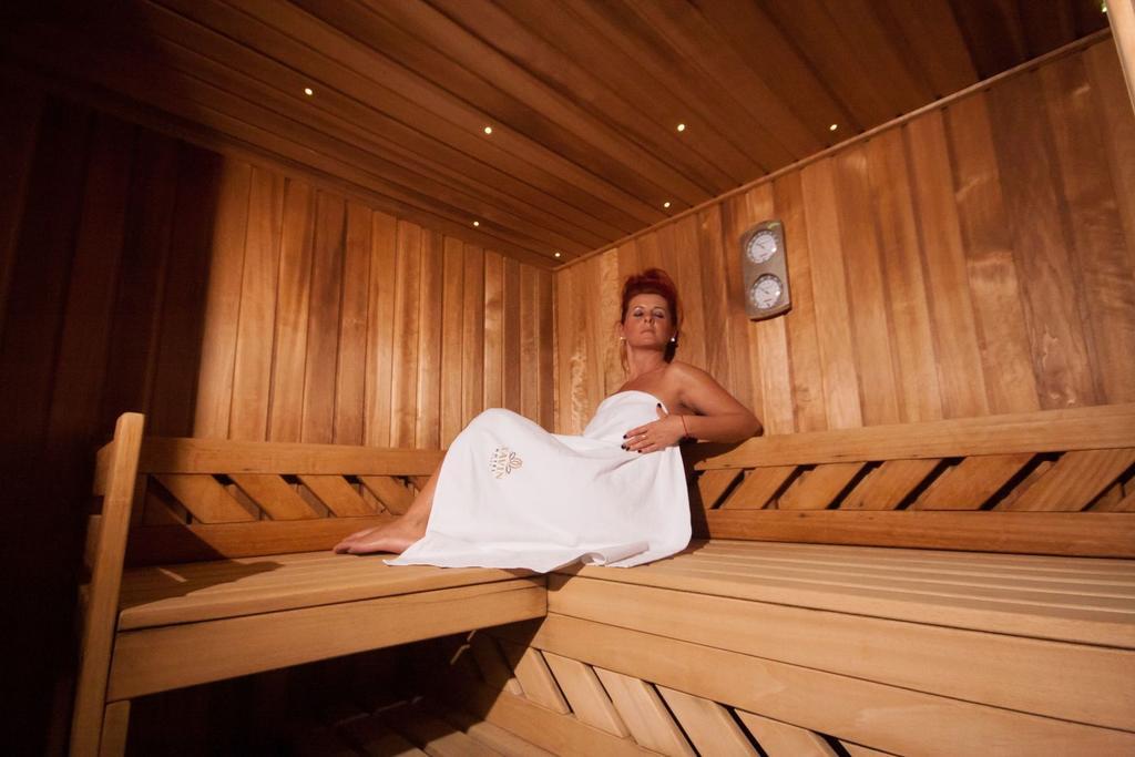 Xavin Wellness Hotel & Restaurant Harkány Εξωτερικό φωτογραφία